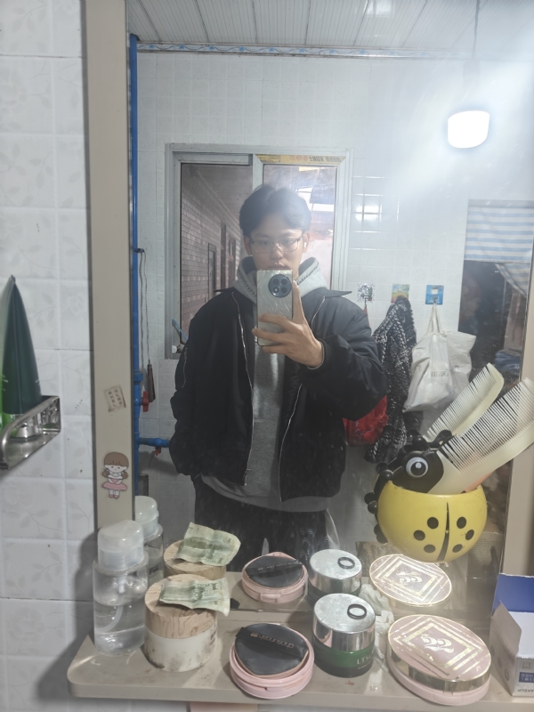 阿兴的第一张照片--夹江闪婚服务中心